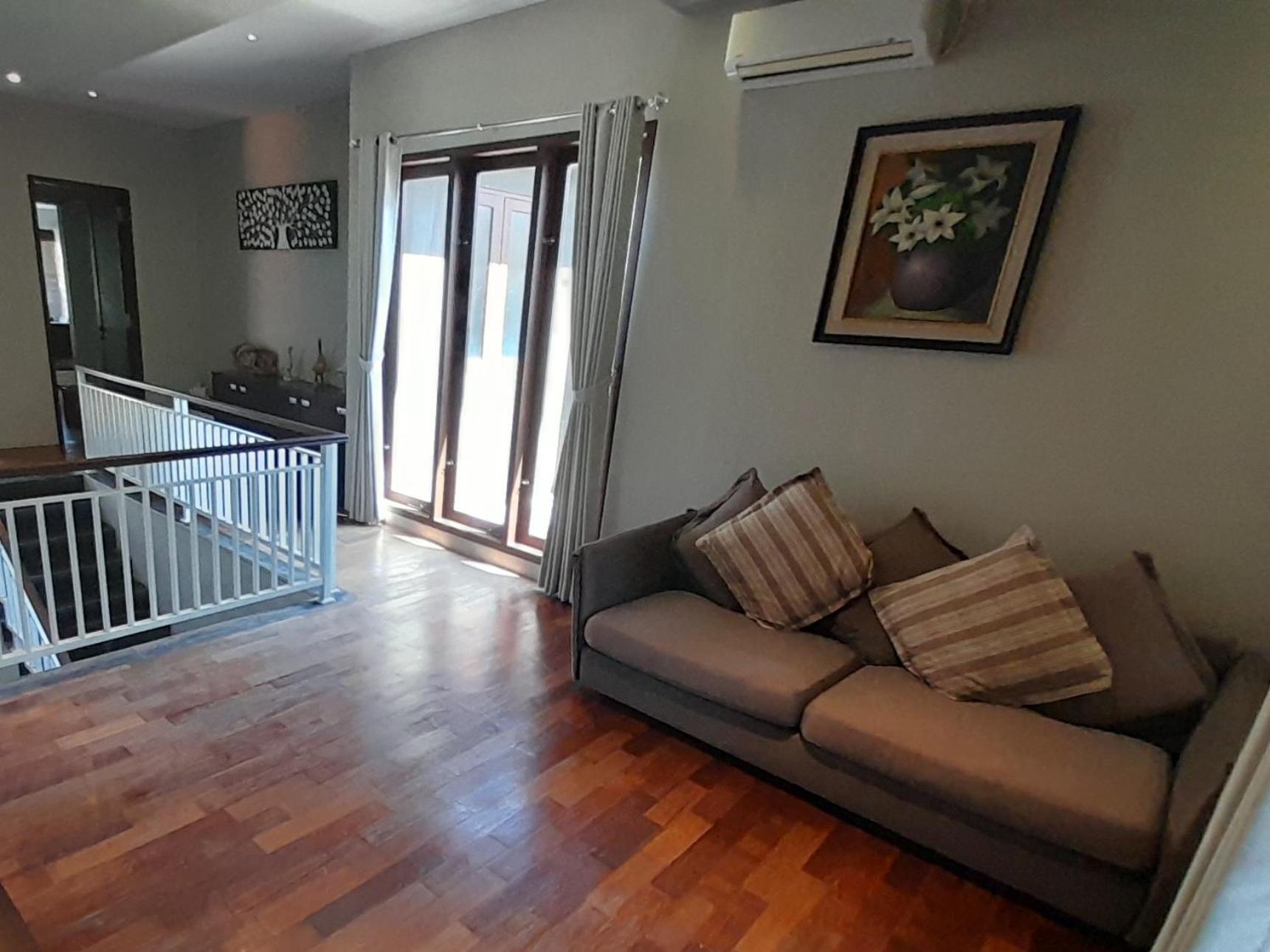 Villa Sakura Jimbaran Exteriér fotografie